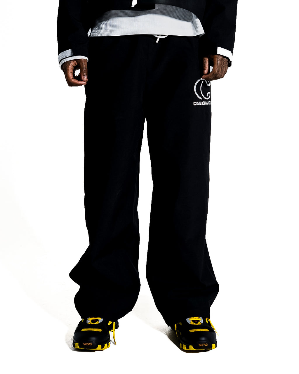 ONE CHANCE RAIN PANTS (BLACK)